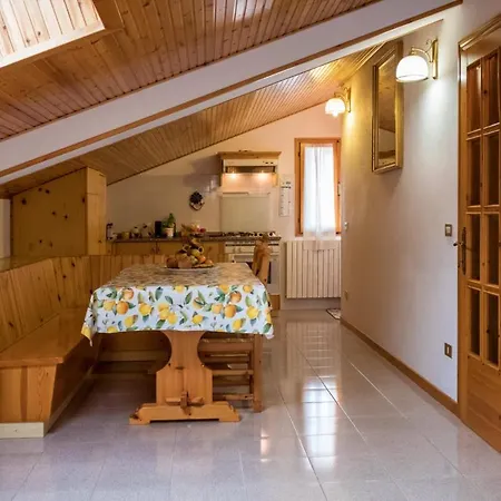 Fam. Acciai فندق مبيت وإفطار Balze